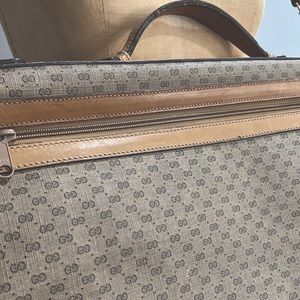 AUTHENTIC Vintage Gucci Monogram Traveling Bag Luggage